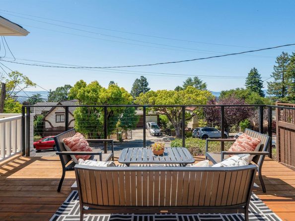 479 Vermont Ave, Berkeley CA 94707