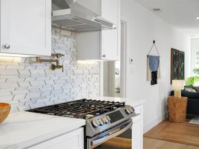 2531 Monticello Ave, Oakland CA 94601