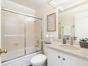 1018 Sahara Ct, Hayward CA 94541
