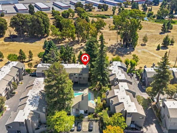 1018 Sahara Ct, Hayward CA 94541