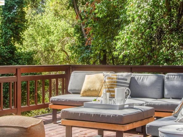 2429 Scout Rd, Oakland CA 94611
