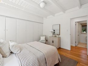 2429 Scout Rd, Oakland CA 94611