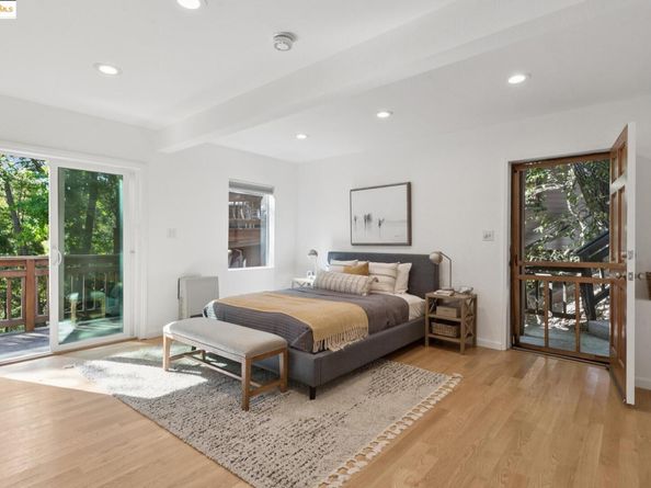 2429 Scout Rd, Oakland CA 94611