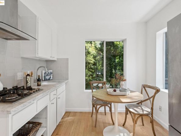 2429 Scout Rd, Oakland CA 94611