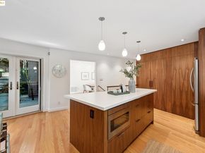 2429 Scout Rd, Oakland CA 94611