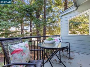 68 Emery Bay Dr, Emeryville CA 94608