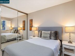 68 Emery Bay Dr, Emeryville CA 94608