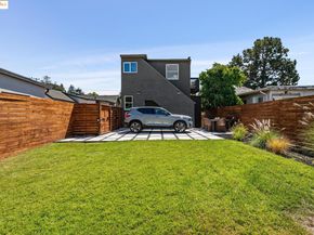 4015 Rhoda Ave, Oakland CA 94602