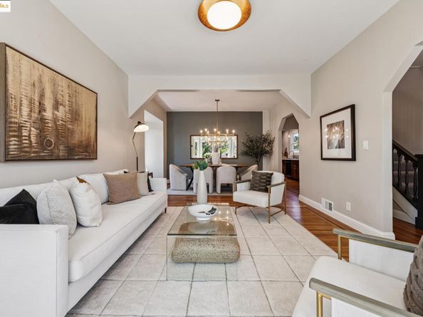4015 Rhoda Ave, Oakland CA 94602