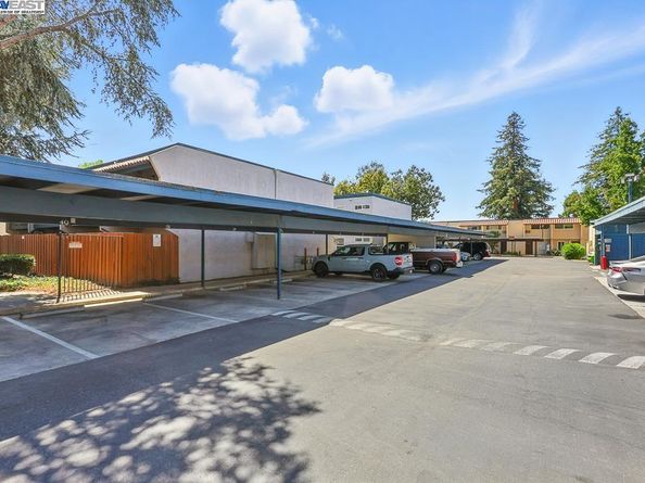 1001 Murrieta Blvd 100, Livermore CA 94550