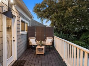 6528 Dover St, Oakland CA 94609