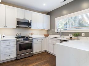 6528 Dover St, Oakland CA 94609