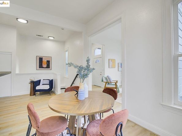 1018 Pine St, Oakland CA 94607