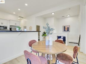 1018 Pine St, Oakland CA 94607