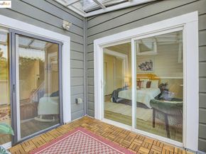 1018 Pine St, Oakland CA 94607