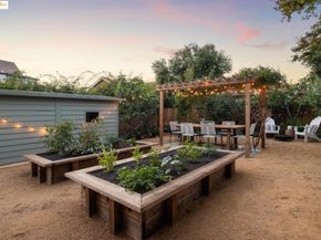 1511 Rose St, Berkeley CA 94703