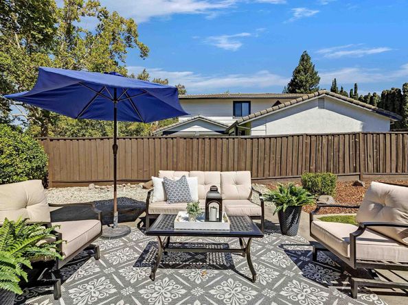 2802 Jones Gate Ct, Pleasanton CA 94566