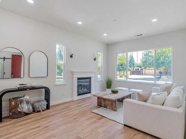 202 Sonia Way, Livermore CA 94550