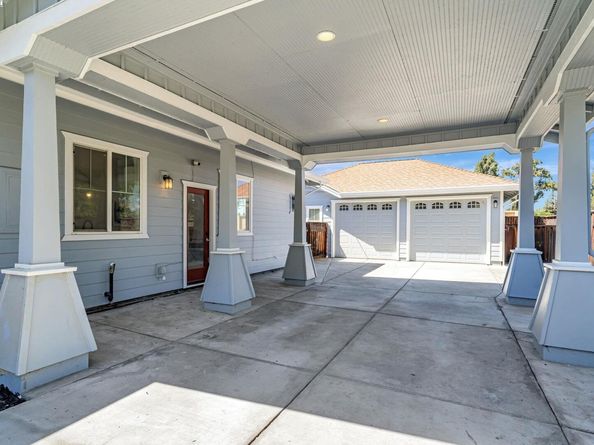 202 Sonia Way, Livermore CA 94550
