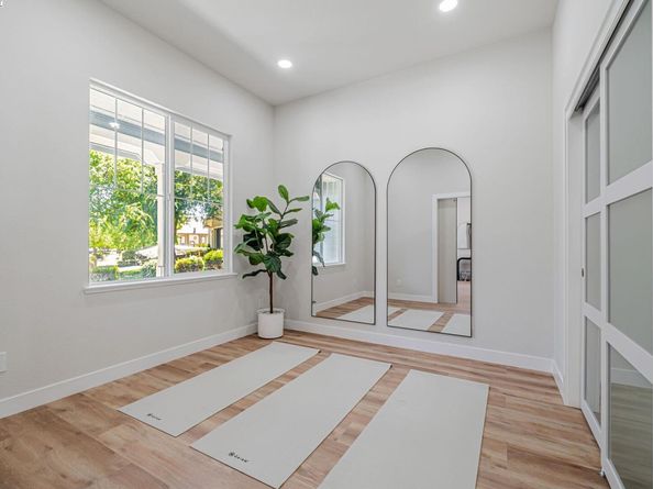 202 Sonia Way, Livermore CA 94550