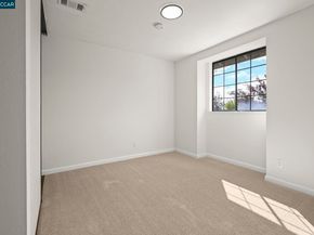 11478 Rolling Hills Dr, Dublin CA 94568