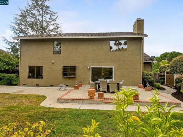 11478 Rolling Hills Dr, Dublin CA 94568