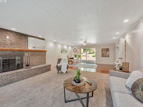 32072 Chicoine Ave, Hayward CA 94544