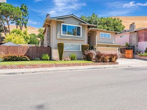 32072 Chicoine Ave, Hayward CA 94544