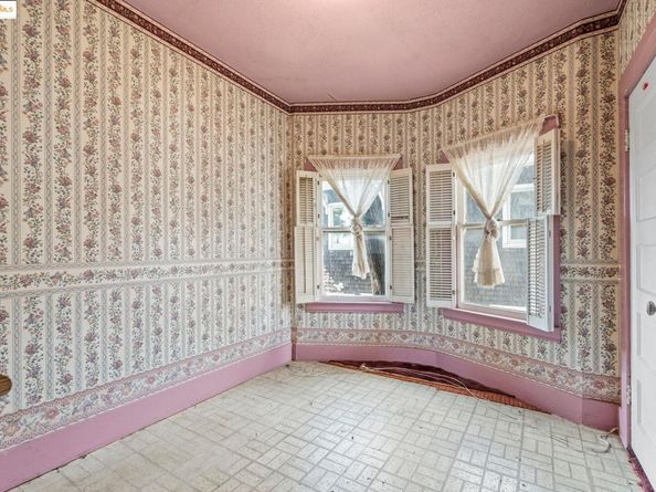 746 E 19Th St, Oakland CA 94606