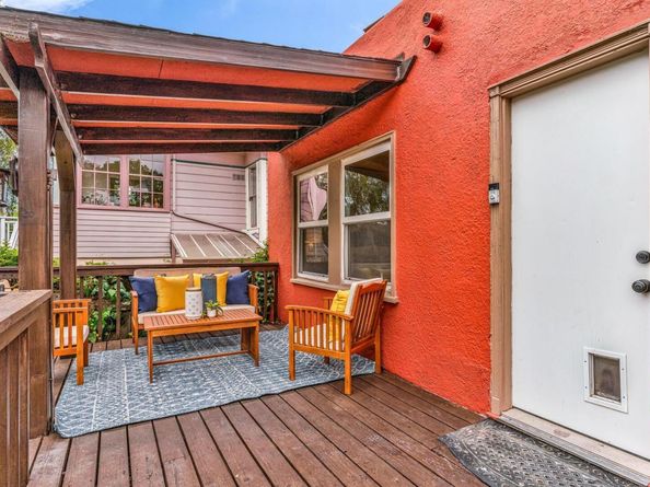 1128 Delaware St, Berkeley CA 94702