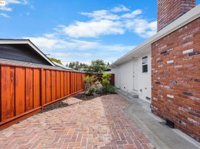 1834 Skyview Dr, San Leandro CA 94577