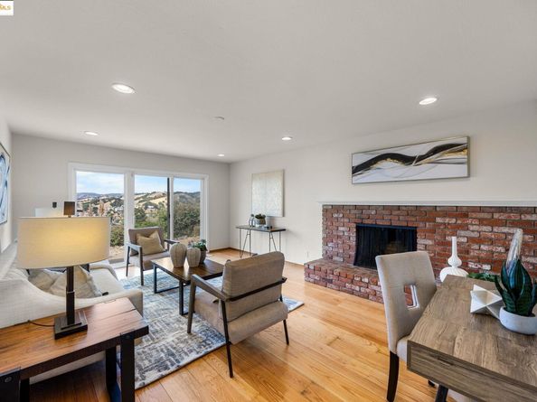 1834 Skyview Dr, San Leandro CA 94577