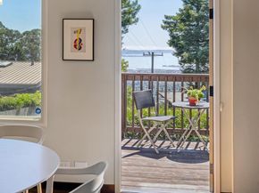 98 Fairlawn Dr, Berkeley CA 94708