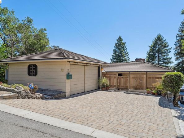 98 Fairlawn Dr, Berkeley CA 94708