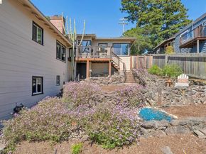98 Fairlawn Dr, Berkeley CA 94708