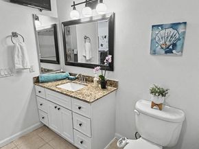 1 Lakeside Dr 411, Oakland CA 94612