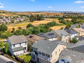 4022 Chalk Hill Way, Dublin CA 94568