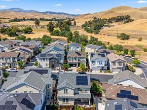 4022 Chalk Hill Way, Dublin CA 94568
