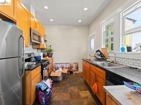 646 42nd St, Oakland CA 94609
