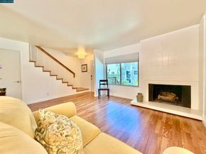 111 Ascot Ct C, Moraga CA 94556
