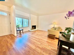 111 Ascot Ct C, Moraga CA 94556