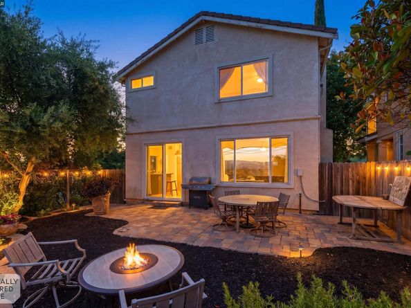 4000 Hiller Ln, Martinez CA 94553