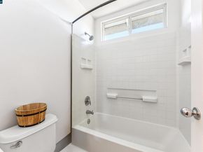4000 Hiller Ln, Martinez CA 94553