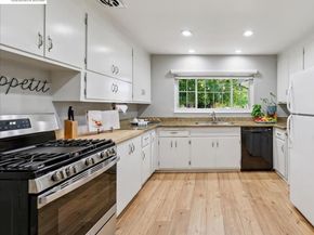 168 Albatross Avenue, Livermore CA 94550