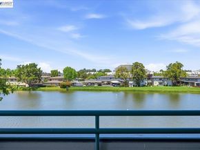 720 Promontory Point Ln 2205, Foster City CA 94404