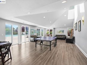 720 Promontory Point Ln 2205, Foster City CA 94404