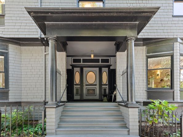 2520 Russell St, Berkeley CA 94705
