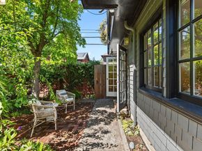 2520 Russell St, Berkeley CA 94705