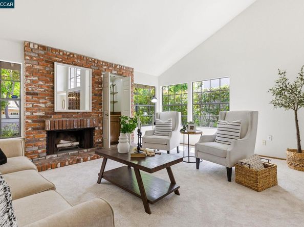 1578 Pyrenees Pl, Walnut Creek CA 94598