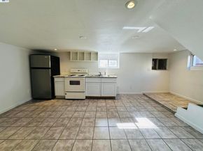 1301 60Th Ave, Oakland CA 94621